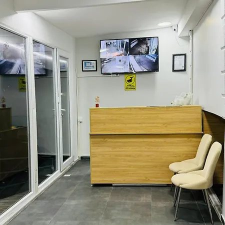 Akapella פמוקלה