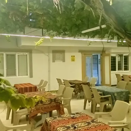 Akapella Hotel